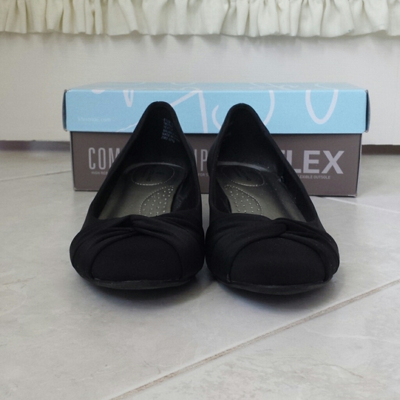 Bandolino black wedge shoes - Picture 4 of 13